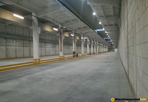Warehouses to let in Hala pentru depozit sau productie