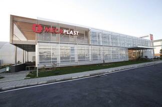 Mecaplast opens plastic parts factory in Romania for new Duster model