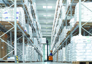 Over 10,000 pallets total storage capacity for AECTRA Plastics, after the launch of the largest warehouse of technical polymers in Romania