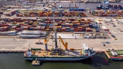 CSCT completes the new multimodal terminal covering approximately 12 hectares at Constanța South Port, with support from the 2014-2020 Large Infrastructure Operational Program and the 2021-2027 Transport Program.