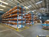 Warehouses to let in Industrial warehouse Rehau