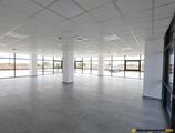 Warehouses to let in L.T. Business Center