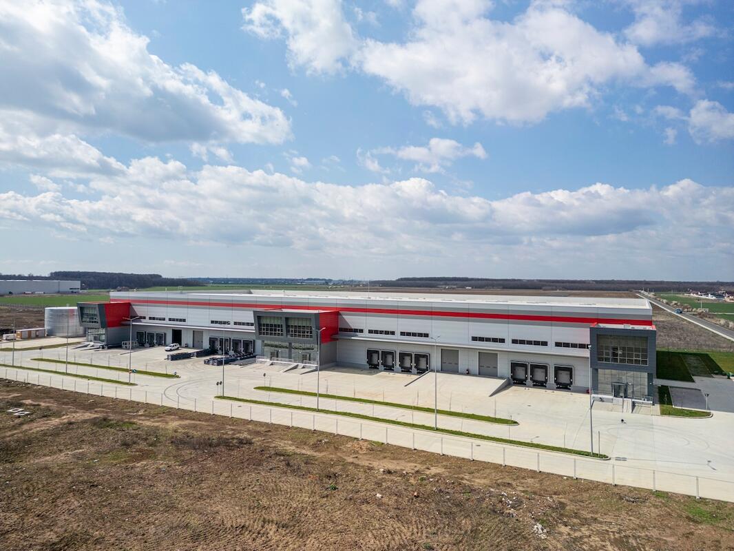 Tech-Con Industry rents storage spaces and relocates to VLParks Bucharest West