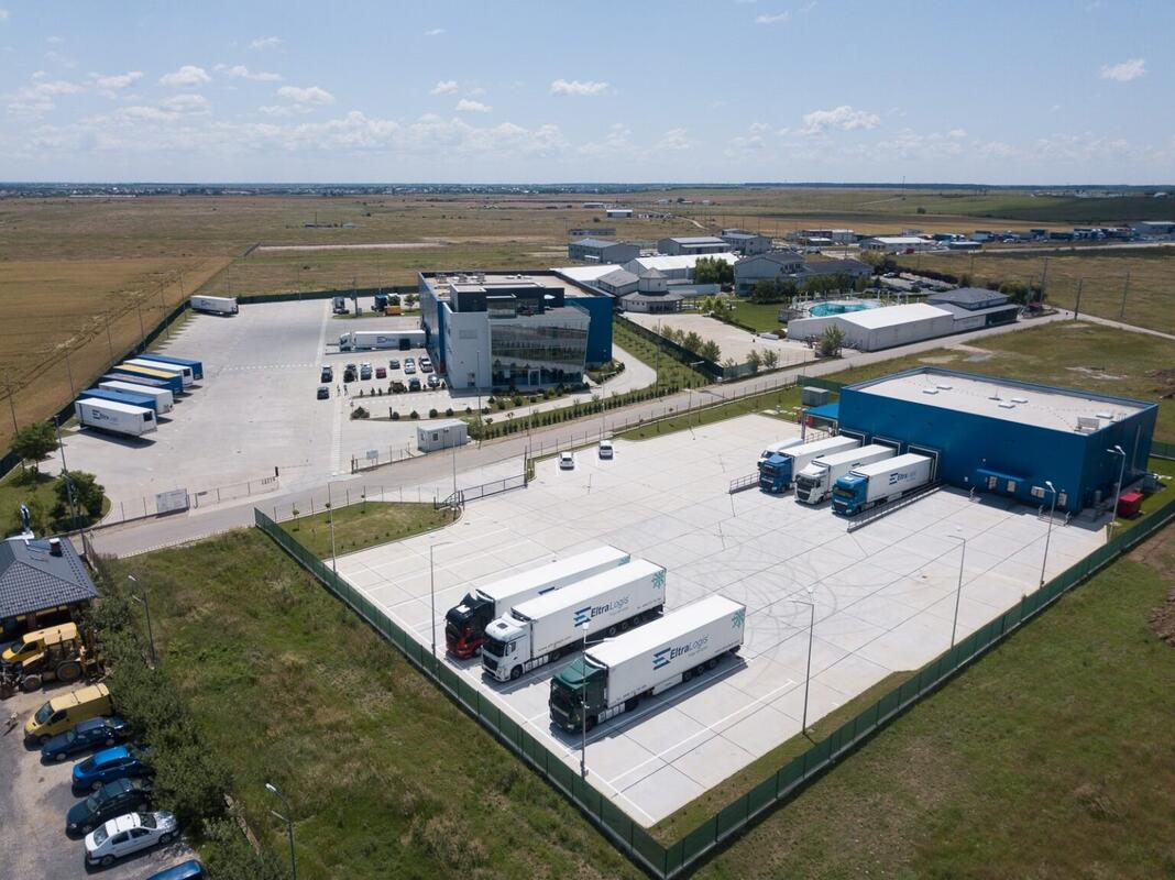 The pharmaceutical industry, 40% share in the Eltra Logis business