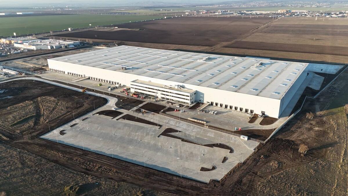 H&M opens a distribution center on 88,500 m2 in CTPark Ploiești 1