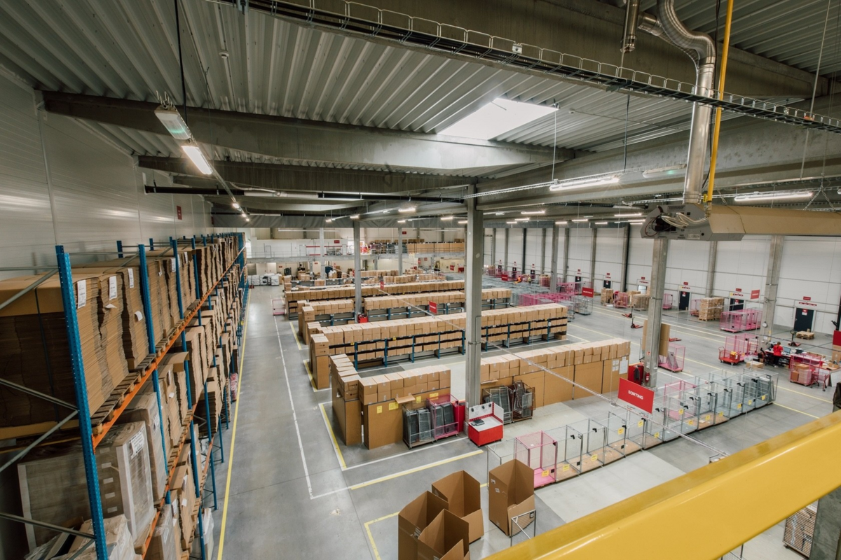 Packeta Romania launches state-of-the-art logistics center in Oradea, reinforcing the city's role as a strategic hub for e-commerce and regional distribution