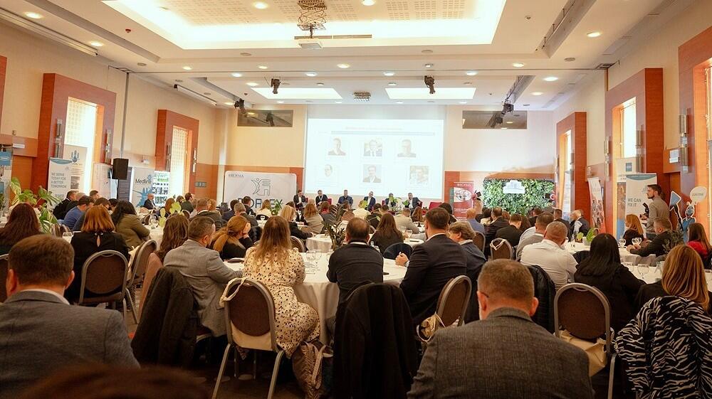 ROFMEX 2025 brings together leaders in workplace, property & facility management from Romania and Europe in Bucharest ROFMEX 2025 brings together leaders in workplace, property & facility management from Romania and Europe in Bucharest