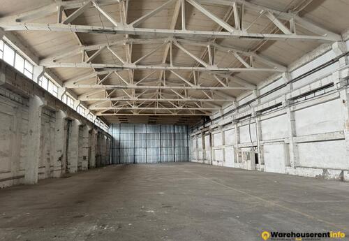 Warehouses to let in Sema Parc